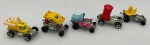 lot 114 image: Misc. 1972 Hot Wheels 112 Scale ZOWEES