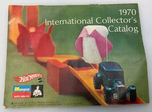 lot 130 image: 1970 Hot Wheels International Collectors Catalog By Mattel