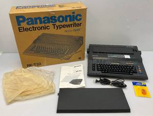lot 280 image: Vintage Panasonic Electronic Typewriter Accu-Spell RK-T32