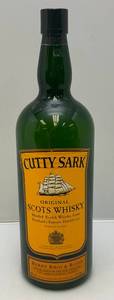 lot 313 image: Vintage Large Glass CUTTY SHARK Scots Whiskey Bottle Display Piece 18 12 Tall (SEALED & EMPTY)