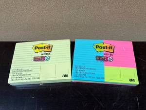 lot 21 image: Post-It Variety Packs
