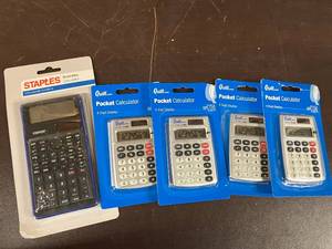 lot 104 image: Staples Calculators