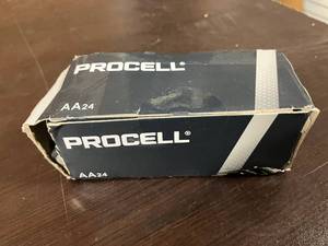 lot 16 image: AA Batteries