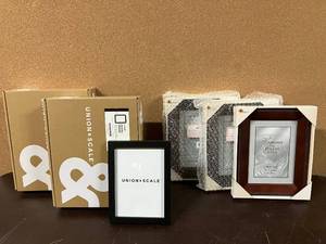 lot 96 image: Photo Frames