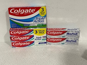 lot 67 image: Colgate Toothpaste