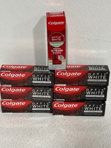 lot 69 image: Colgate Toothpaste