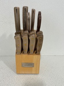 lot 36 image: Cuisinart Knife Block Set