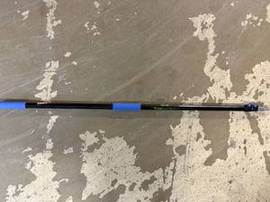 lot 44 image: 18 Eversprout Adjustable Telescopic Pole