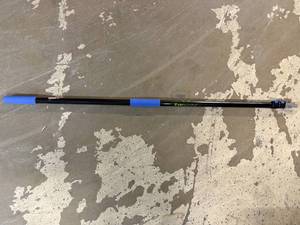 lot 48 image: 18 Eversprout Adjustable Telescopic Pole