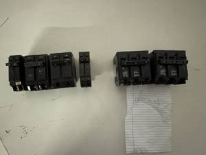 lot 20 image: Murray Circuit Breakers-See Phtots for Amps