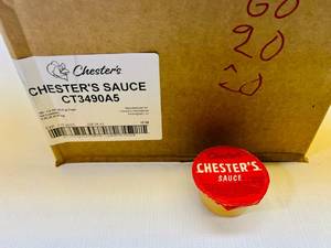 lot 381 image: 100x 1.5oz Chesters Sauce
