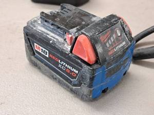 lot 830 image: Milwaukee M18 Red Lithium XC 18V 5Ah Rechargeable Battery