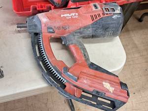 lot 888 image: Hilti Gas Actuated Fully Automatic Fastening Nailer GX120