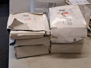 lot 1000 image: Lot of (6 Boxes) Makita Dust Bags 5-count ( 30 total items )