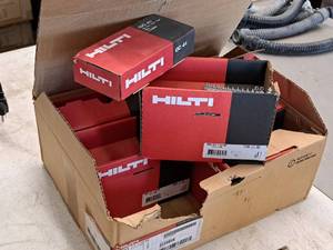 lot 984 image: Lot of (6 Boxes) Hilti Nails X-P 17 G3 MX 900-count ( 5400 total items ) with (1) Fuel Cell