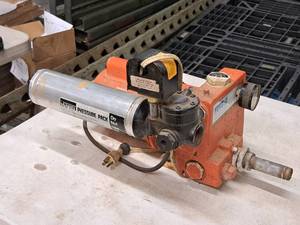 lot 713 image: Montgomery Ward Model 500 Pressure Pack Single Stage Convertible Jet Pump