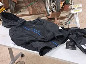 lot 715 image: Ororo Mens Heated Jacket (New)