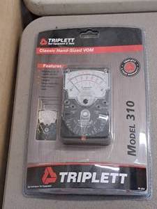 lot 716 image: Triplett Model 310 Classic Hand-Sized VOM (New)