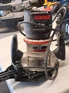 lot 725 image: Sears Router 315.17492