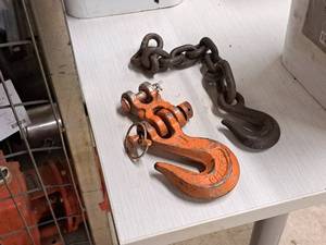 lot 1010 image: Lot of (2) Assorted Chain Hooks