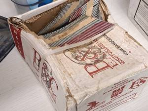 lot 1014 image: Lot of (1 Box) 3 Collated Strip Nails