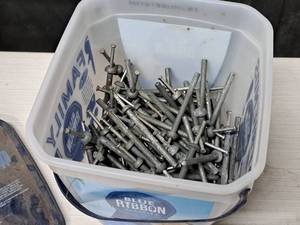 lot 1015 image: Lot of  2-12 Concrete RivetAnchors