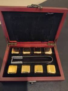 lot 68 image: Amerigo Whiskey Stones