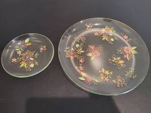 lot 85 image: Two Dotted Floral Glass Plates