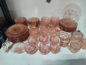Pink Depression Glass Dinnerware Set (97pc)
