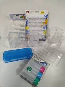 lot 92 image: Asst Plastic Travel & Organization