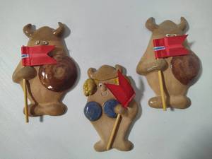 lot 40 image: Terra Cotta Vikings