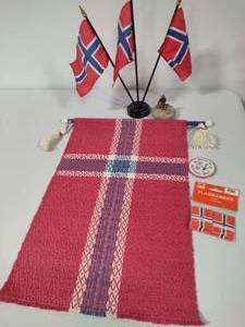 lot 47 image: Norwegian Flag Decor