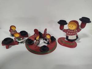 lot 58 image: Vintage Kari Trestakk Candle Holders