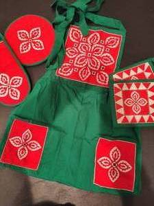 lot 127 image: Apron & Matching Kitchenware Essentials