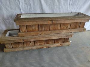 lot 143 image: Two Cedar Planter Boxes