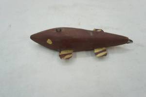 lot 14 image: Vintage Ice Fishing Decoy 4.5
