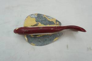 lot 18 image: Vintage Ice Fishing Decoy 7