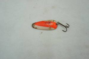 lot 25 image: Vintage Nebo TOR-P-DO2 Fishing Lure