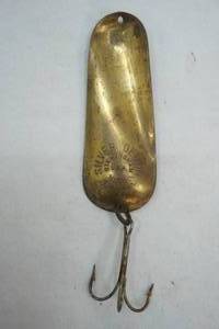 lot 32 image: Vintage Silver Demon Dazzler Spoon Lure