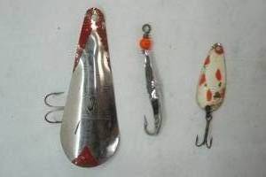 lot 45 image: Vintage Handmade Spoon Lure, Clark Spoon Lure, and Dardevle