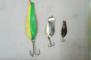 lot 55 image: Vintage Spoon Lure Doctor 255, KB, Big Doctor 285