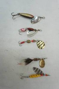 lot 61 image: Vintage Spinner Bait & Fly Fishing Lures Les Davis Bolo, Mepps, Finspin (5ct)