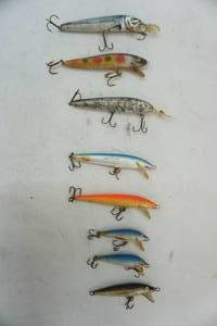 lot 73 image: Vintage Rapala Fishing Lures & Rebel Minnows Lot (8ct)