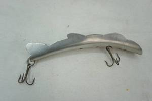 lot 83 image: Boone King Zig Trolling Lure 6.5