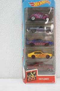 lot 98 image: Hot Wheels HW Flames 5-pack. Unopened.