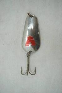 lot 112 image: Vintage WOB-L-RITE Spoon Lure