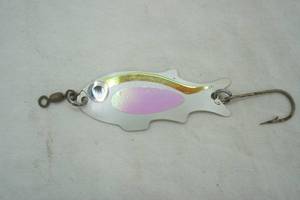 lot 120 image: Vintage metal Fishing Lure 3.5