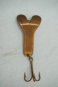 lot 122 image: Vintage Fly Rod Fishing Lure (L&S)