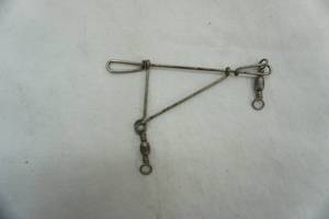 lot 126 image: Vintage Fishing Spreader