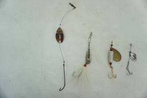 lot 132 image: VIntage Fly Fishing & Spinner & Spoon Lures (4ct)